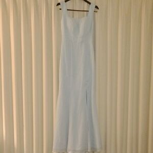 Elegant Light Blue Sleeveless Gown